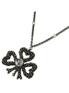 Gucci Clover Faux Pearl Design Necklace Pendant
